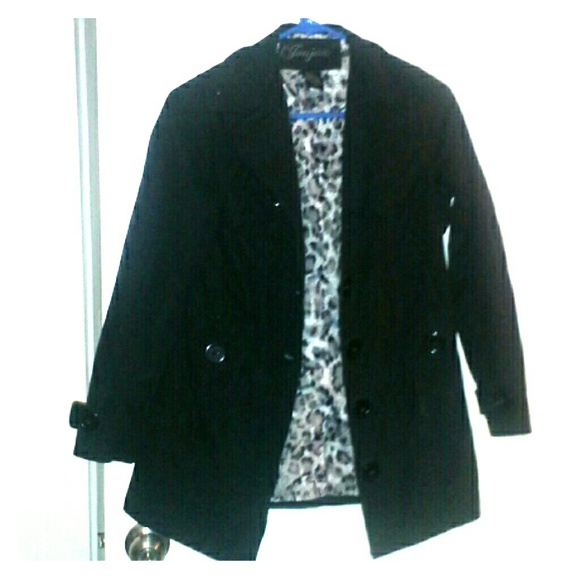 Chic Black Joujou Blazer
