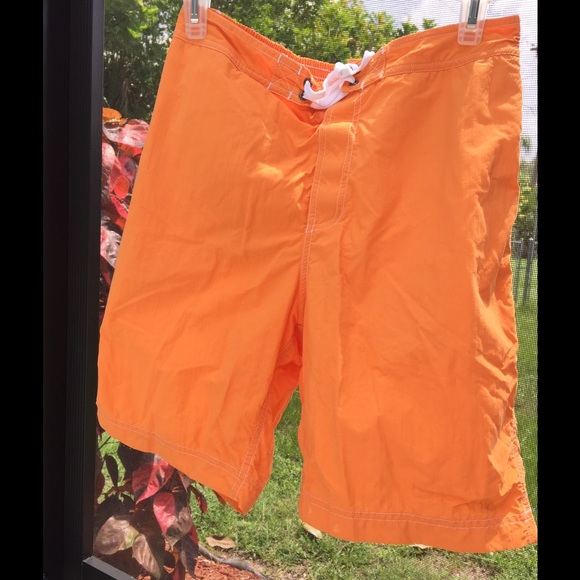 Board shorts size medium - Picture 1 of 4