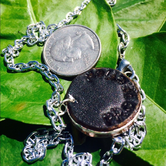 Handmade Neclace -Protection Mandala - Picture 3 of 3