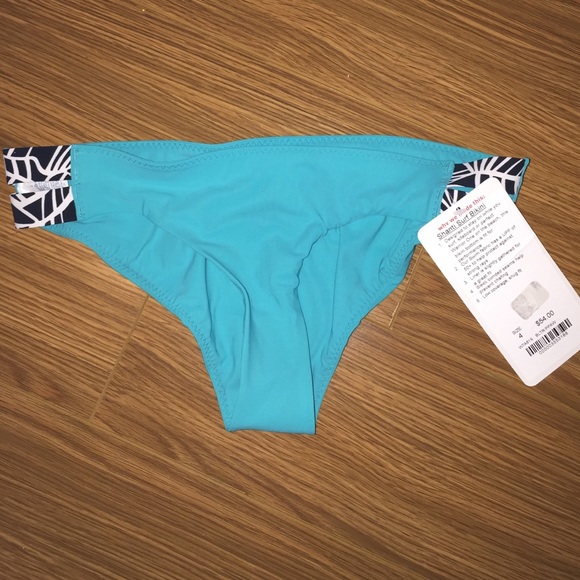 Lululemon shanti surf bikini bottom
