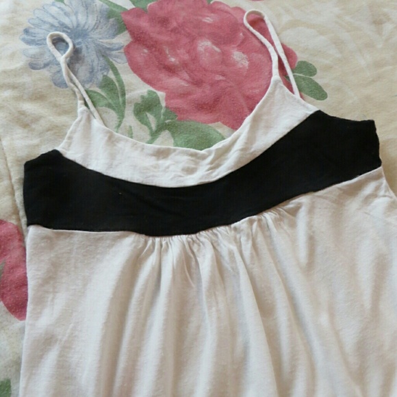 Black and White top