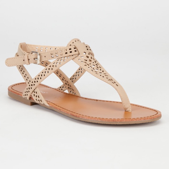 Bamboo Shoes - Flat t-strap sandals