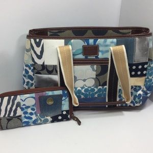 Coach handbag w matching wallet patchwork print