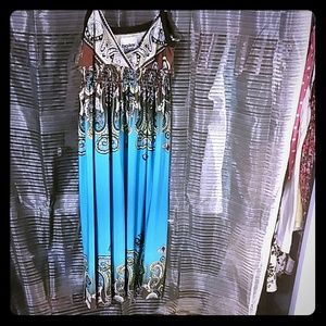 Never worn dress nice for the summer.