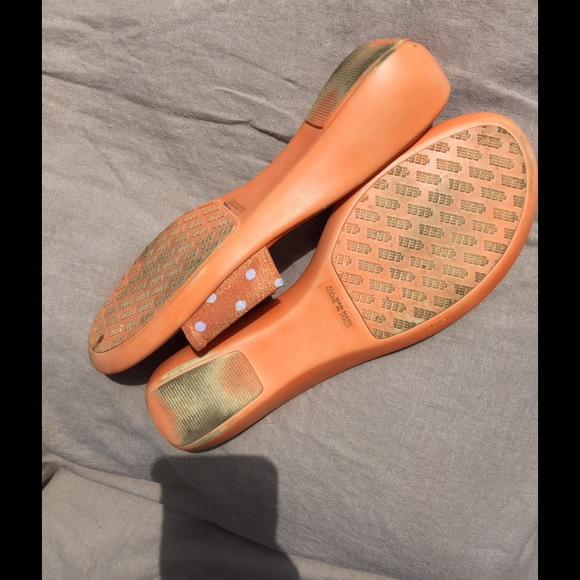 Sold Italian Shoe maker Orange wedge thong size 8 - Picture 3 of 3