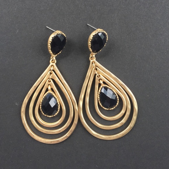 Black and gold earrings