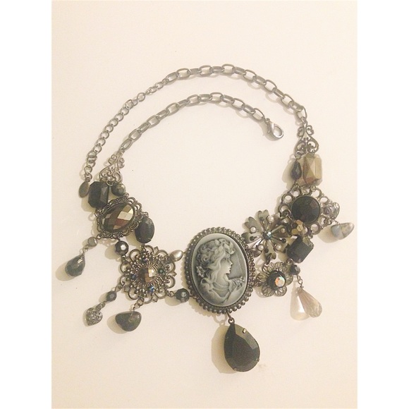 Large cameo necklace