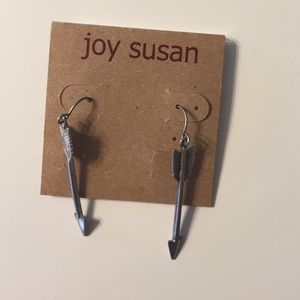 Boutique Arrow Earrings