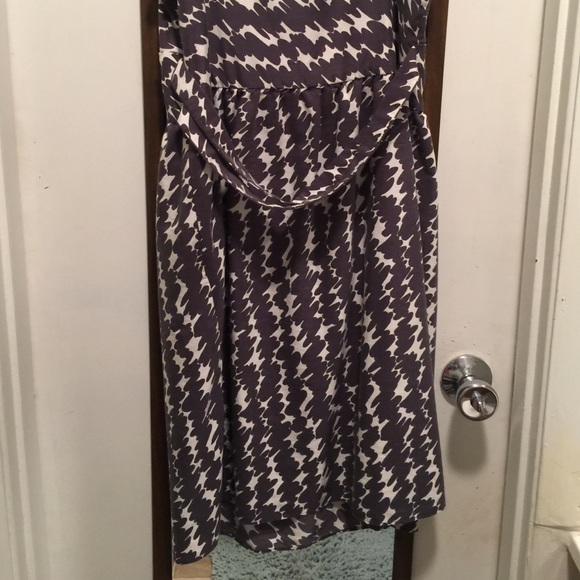 Summer dress - Picture 3 of 3