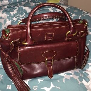 Dooney & Bourke