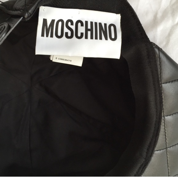 AUTH. MOSCHINO LOGO QUILTED LEATHER BASEBALL HAT - Picture 3 of 4