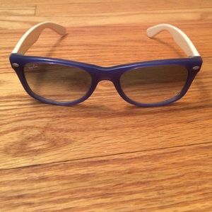 Blue and White Ray Bans
