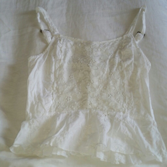 White crop top with lace details