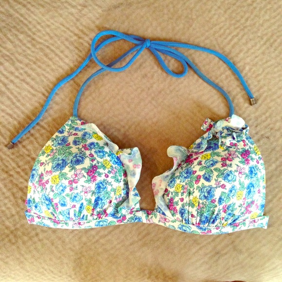 Women's Abercrombie bathing suit top