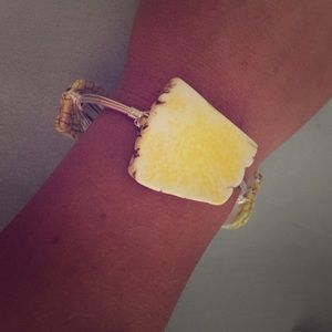 Yellow stone wire wrapped silver plated bracelet