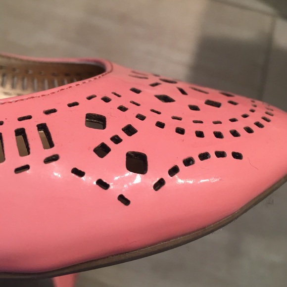 Forever21 Peach Patent Flats - Picture 3 of 3