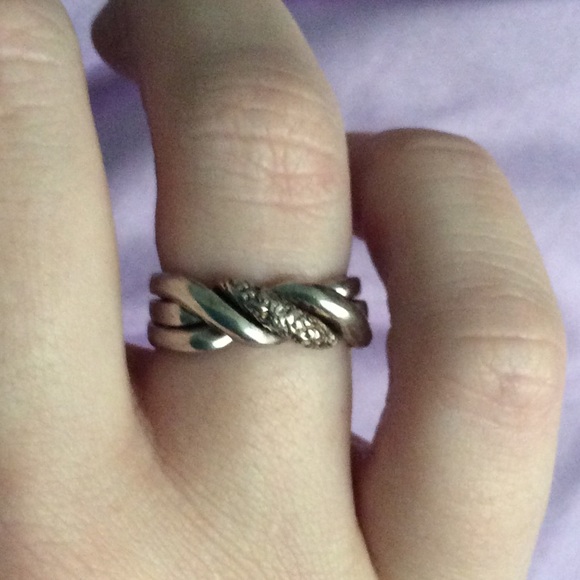 Three Piece Ring - Picture 2 of 4