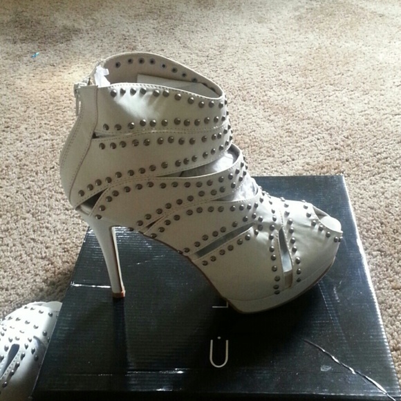 Booties - Picture 2 of 3