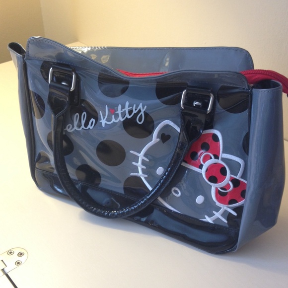 Hello Kitty purse