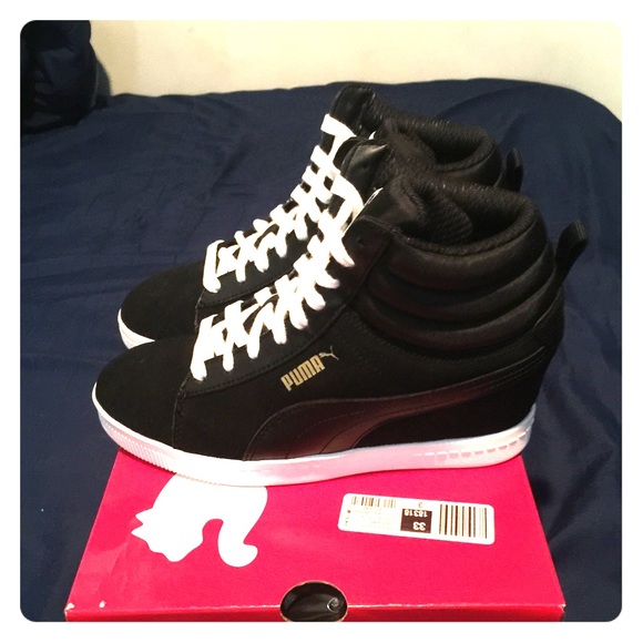 Puma Shoes - NIB Puma sneaker wedges