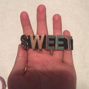 "SWEET" bracelet black
