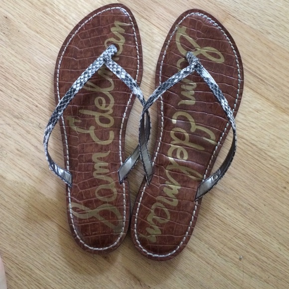 🚫SOLD🚫Sam Edelman Python flip flops