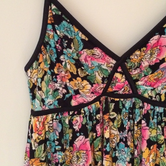 Spaghetti strap floral dress