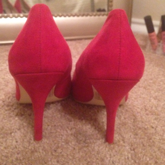 Forever 21 pumps - Picture 3 of 3