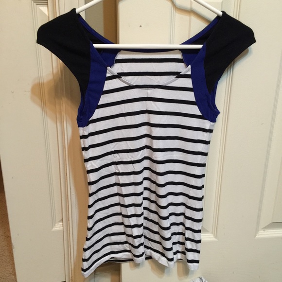 Express striped top - Picture 2 of 2
