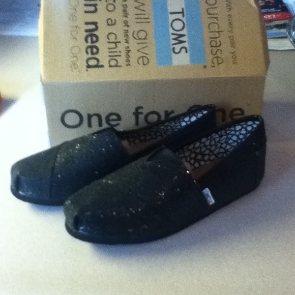 NIB Black Glitter TOMS