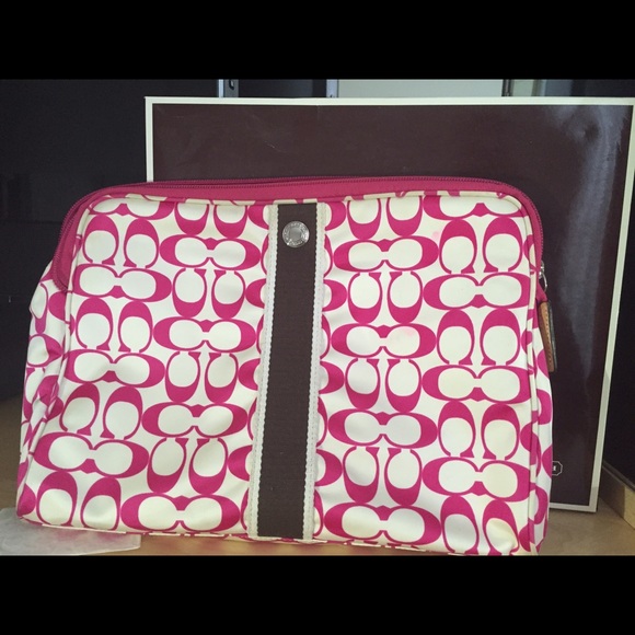 Coach traveling bag