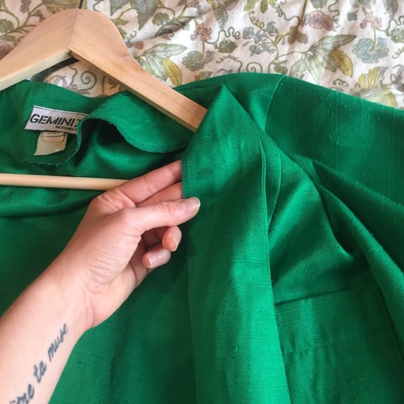 Gorgeous Green Light Coat - Picture 3 of 4