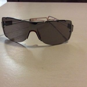 Burberry sunglasses - authentic!
