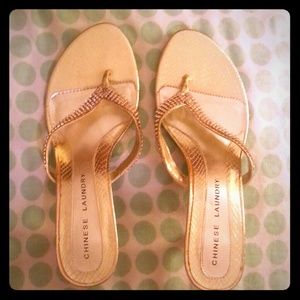 💞Chinese Laundry Sparkly\Gold Heeled Sandals💞
