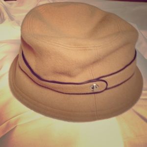 Coach wool hat