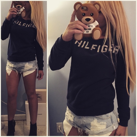 Tommy Hilfiger Navy Shirt 💙