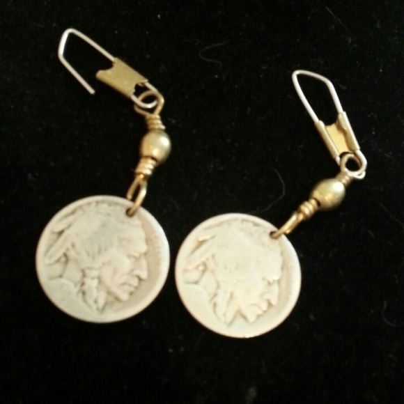 ★Authentic Silver Indian Head Earrings★