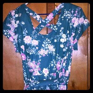 Green Floral Cross back dress W/Belt
