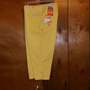 Soft Yello Capri Length Pants