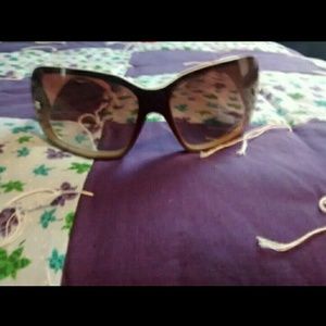 Steve Madden sunglasses
