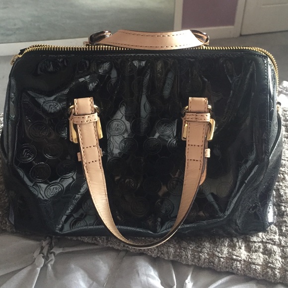 Mk purse