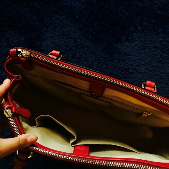 Coach Handbag - Picture 2 of 4