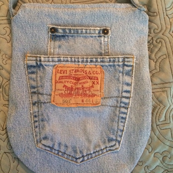 Custom Levi Cross-body Purse - Picture 3 of 4