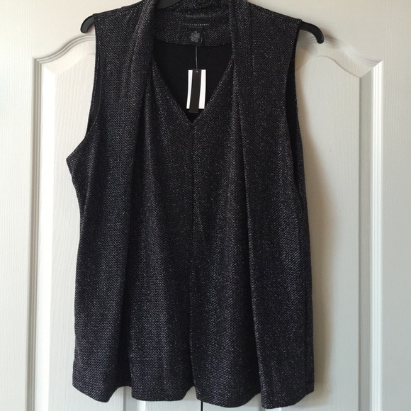 Sleeveless dressy top