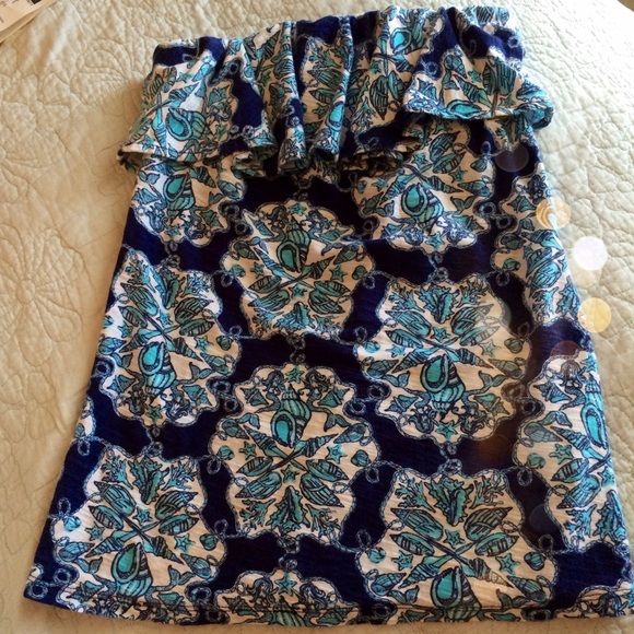 Lilly Pulitzer Tops - { Lilly Pulitzer top }
