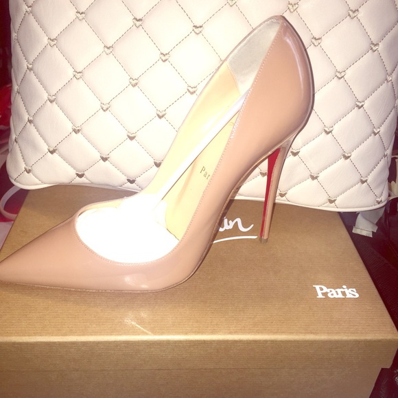 Christian Louboutin So Kate Pumps