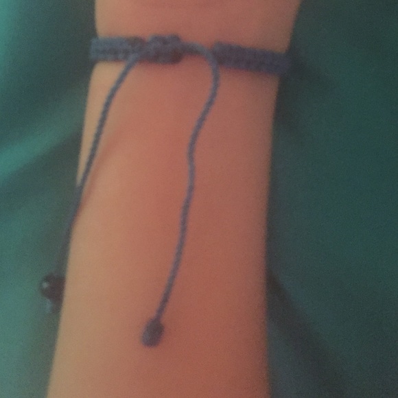 💙Blue draw string bracelet - Picture 2 of 2