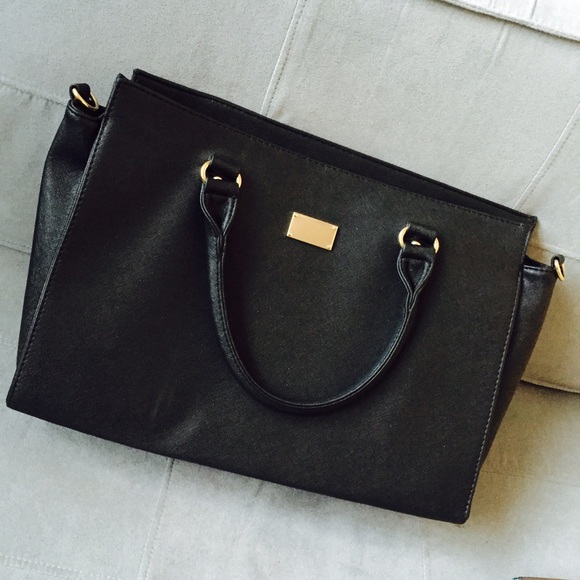 classy black bag