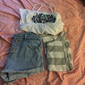 Bundle!! Two shirts + high waisted shorts.