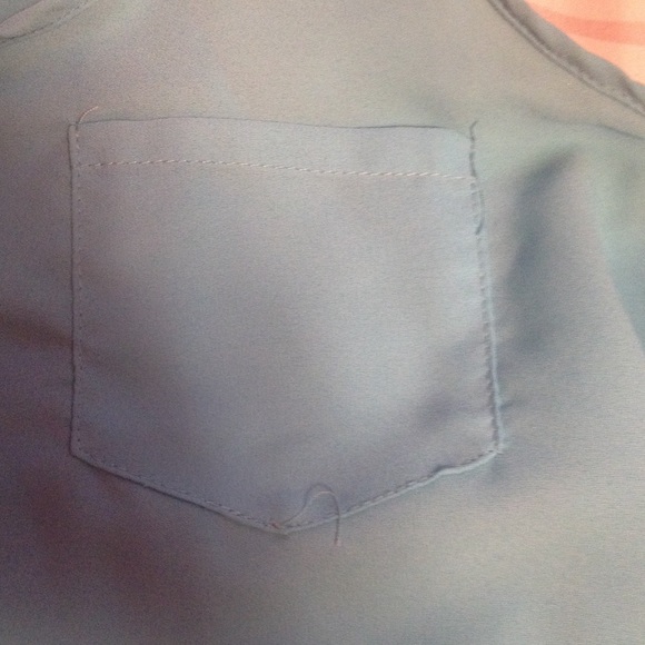 Blue top - Picture 3 of 3